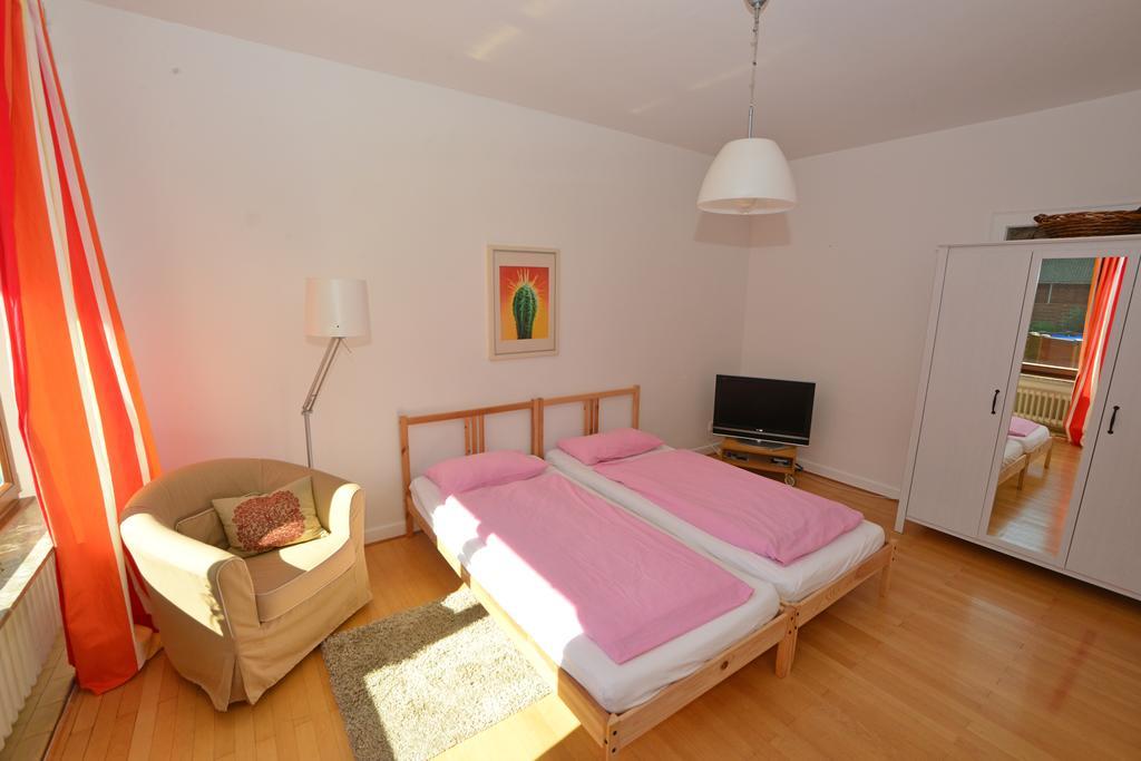 Moderne Ferienwohnung Deichstrasse Hennef  Kamer foto
